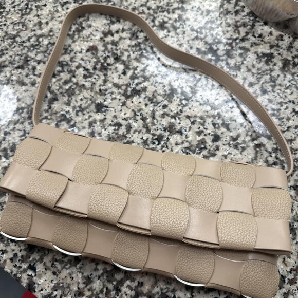 Neiman Marcus Chunli Apricot Beige Woven Evening Bag - Picture 3 of 4